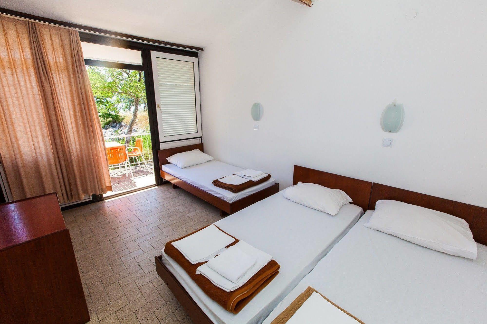 Paviljoni & Bungalow Kacjak Crikvenica Luaran gambar